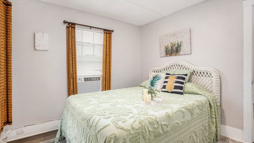 Galveston 2-story, 2-bed 1113 28th Street-idx