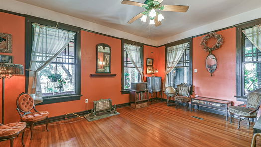 Galveston 2-story, 5-bed 2911 Broadway-idx