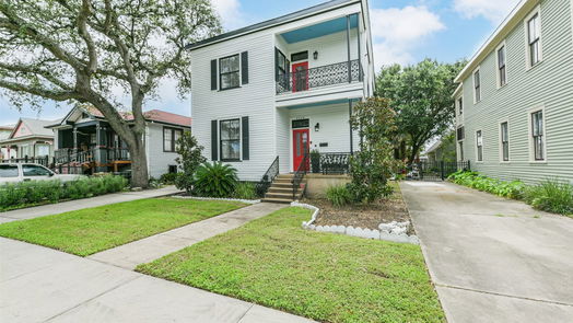 Galveston 2-story, 4-bed 3125 Avenue Q-idx