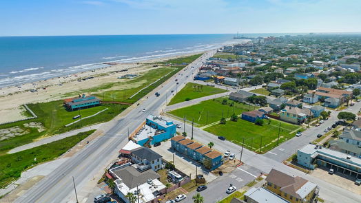 Galveston 2-story, 1-bed 1102 Eighth Street-idx