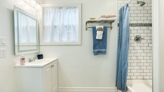 Galveston null-story, 3-bed 4123 Avenue Q-idx