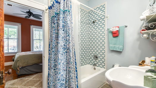 Galveston null-story, 3-bed 4123 Avenue Q-idx
