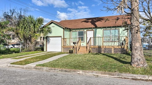 Galveston 1-story, 2-bed 4224 Avenue M 1/2-idx