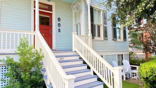 Galveston 2-story, 3-bed 1601 Postoffice-idx