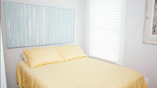 Galveston null-story, 2-bed 4107 Avenue M 1/2-idx