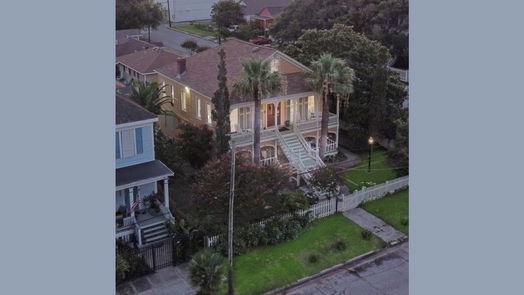 Galveston 2-story, 6-bed 1701 Moody Avenue-idx