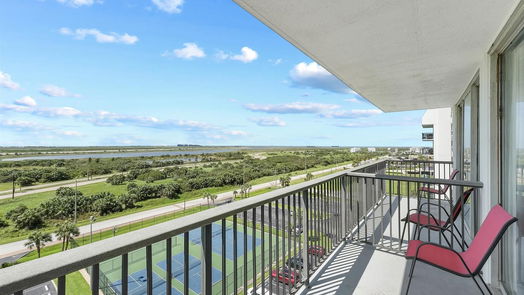 Galveston null-story, 2-bed 415 E Beach Drive 701-702-idx