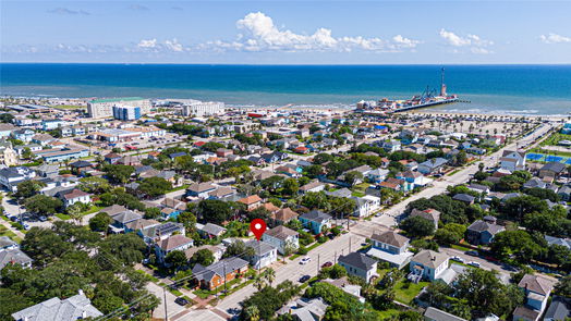 Galveston 2-story, 3-bed 1812 27th Street-idx