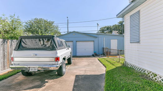 Galveston null-story, 2-bed 4419 Ursuline Street-idx