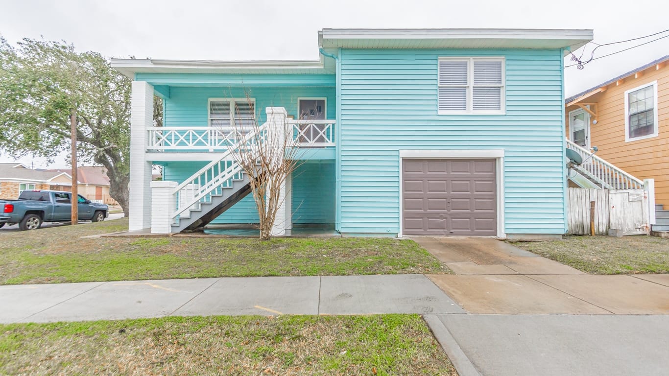 Galveston 2-story, 3-bed 1102 45th Street-idx