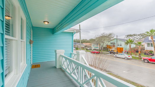 Galveston 2-story, 3-bed 1102 45th Street-idx