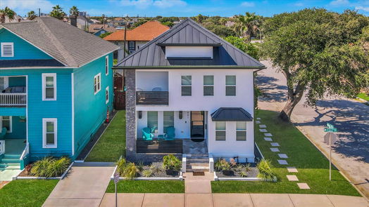 Galveston 2-story, 4-bed 2401 33rd Street-idx