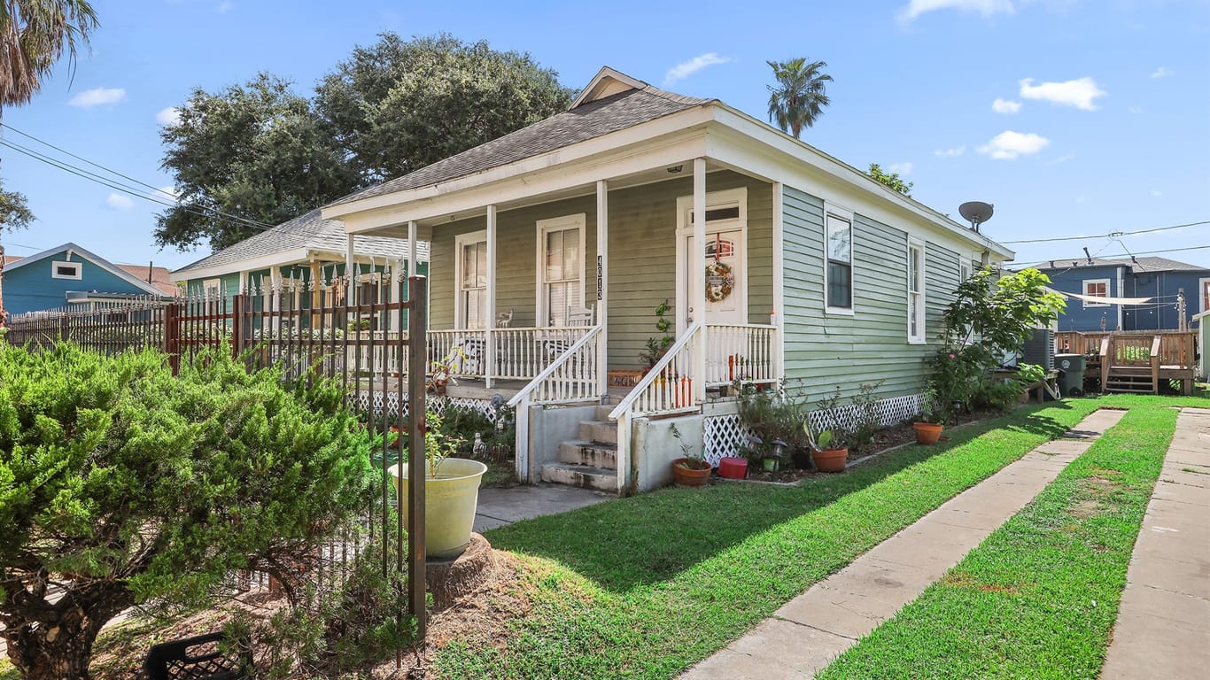 Galveston 1-story, 4-bed 4013 Avenue R-idx