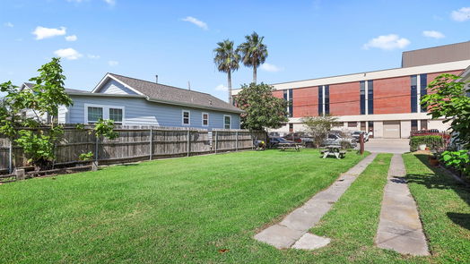 Galveston 1-story, 4-bed 4013 Avenue R-idx