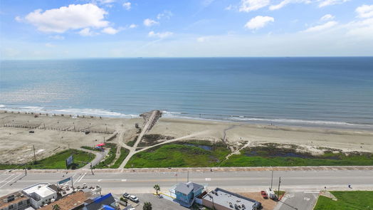 Galveston 2-story, 2-bed 1020 Seawall Boulevard-idx