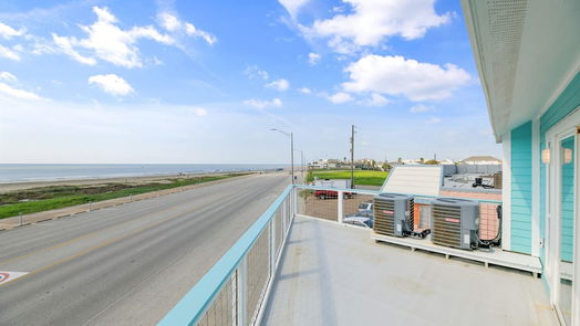 Galveston 2-story, 2-bed 1020 Seawall Boulevard-idx