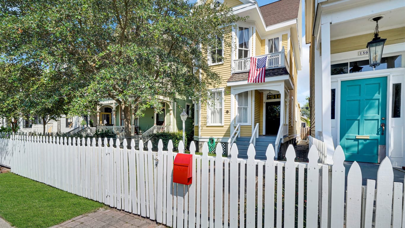 Galveston 2-story, 4-bed 1510 Winnie Street-idx