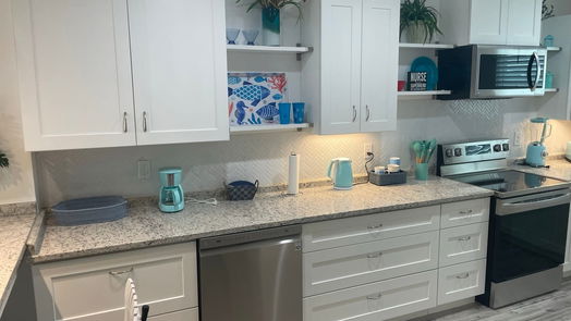 Galveston 2-story, 3-bed 4013 Ave N 1/2-idx