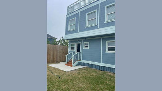 Galveston 2-story, 3-bed 4013 Ave N 1/2-idx
