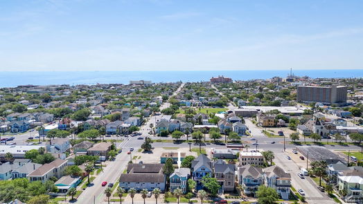 Galveston 2-story, 4-bed 1911 Sealy Street-idx