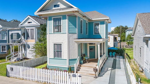 Galveston 2-story, 4-bed 1910 Avenue M 1/2-idx