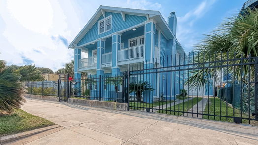 Galveston 2-story, 6-bed 3520 Avenue S 1/2-idx