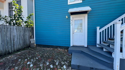 Galveston 2-story, 2-bed 1623 Avenue N 1/2-idx