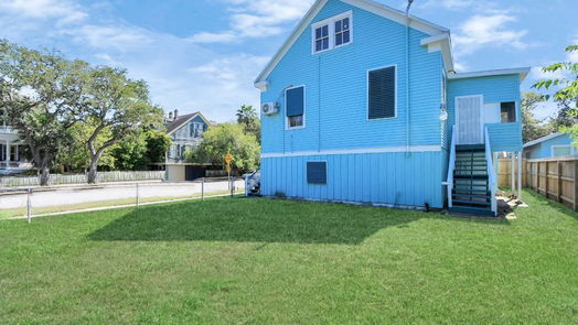 Galveston 2-story, 4-bed 1221 20th Street-idx