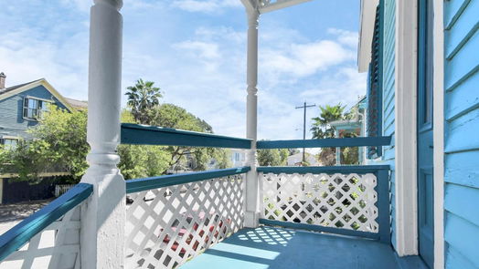 Galveston 2-story, 4-bed 1221 20th Street-idx