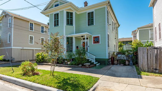 Galveston 2-story, 3-bed 811 18th Street-idx