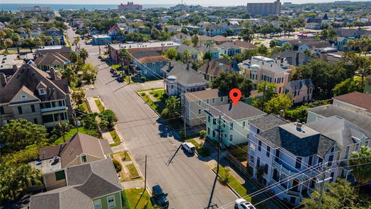 Galveston 2-story, 3-bed 811 18th Street-idx