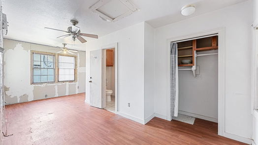 Galveston null-story, 1-bed 4323 Ursuline Street 1-idx