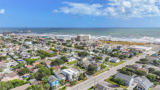 Galveston 2-story, 5-bed 2222 35th Street-idx