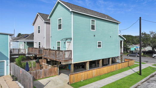 Galveston 2-story, 4-bed 3102 Avenue L-idx