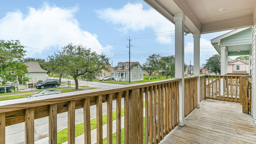 Galveston 2-story, 4-bed 3102 Avenue L-idx