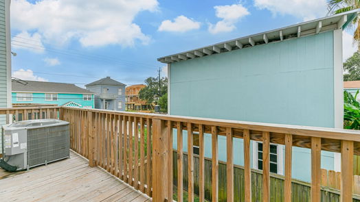 Galveston 2-story, 4-bed 3102 Avenue L-idx