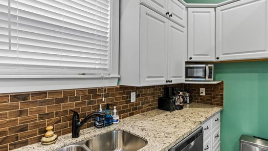 Galveston 1-story, 2-bed 809 Sealy Street-idx