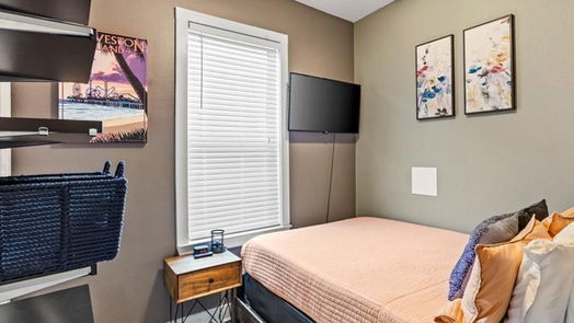 Galveston 1-story, 2-bed 809 Sealy Street-idx