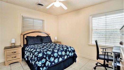 Galveston null-story, 3-bed 17 Manor Way-idx