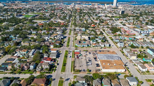 Galveston 2-story, 3-bed 2006 Rosenberg Street-idx