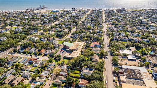 Galveston 2-story, 4-bed 1518 31st Street-idx