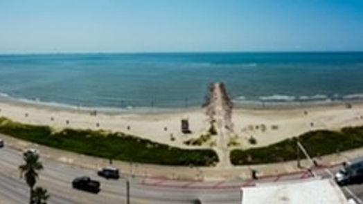 Galveston 1-story, 2-bed 3617 Avenue S 1/2-idx