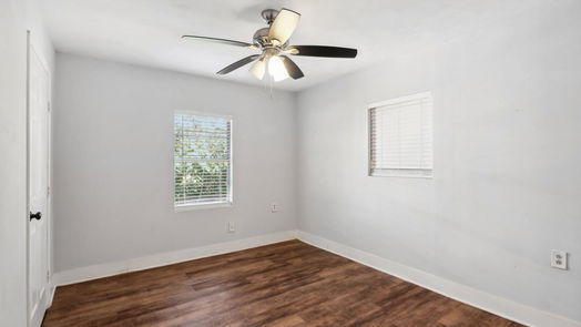 Galveston 2-story, 3-bed 1327 33rd Street-idx