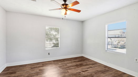 Galveston 2-story, 3-bed 1327 33rd Street-idx