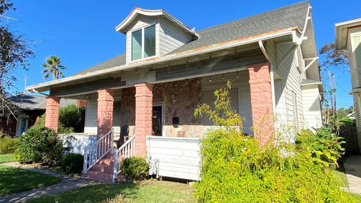 Galveston 2-story, 4-bed 3124 Avenue R 1/2-idx