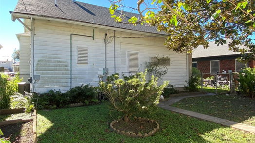 Galveston 2-story, 4-bed 3124 Avenue R 1/2-idx