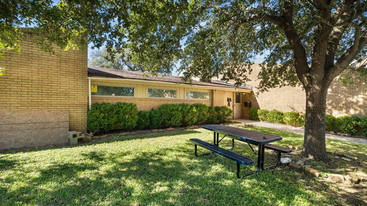 Galveston null-story, 12-bed 1111 32nd Street-idx