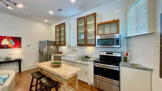 Galveston null-story, 1-bed 2107 Avenue M 1/2-idx