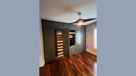 Galveston 2-story, 2-bed 3216 Avenue Q-idx
