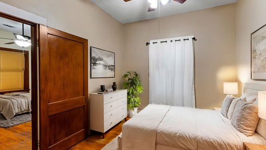 Galveston 1-story, 5-bed 1711 Avenue M-idx